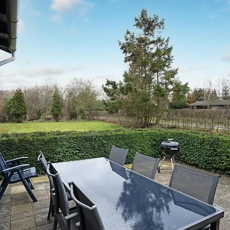 Holiday home 3 Bedroom Lovely In *