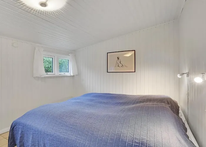 3 Bedroom Lovely In בית נופש