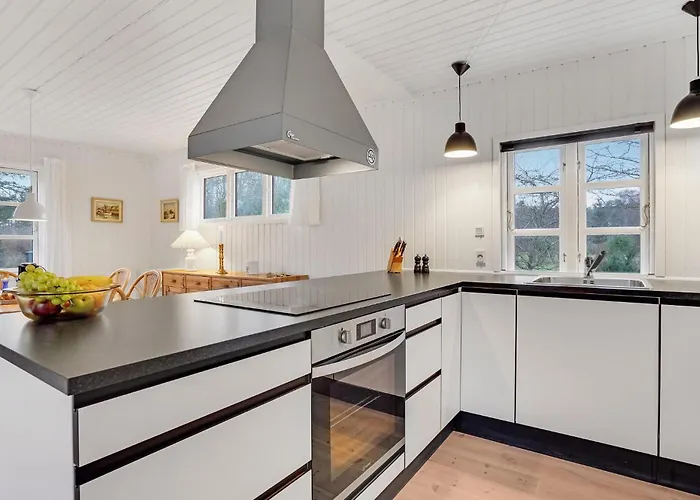 3 Bedroom Lovely In בית נופש *